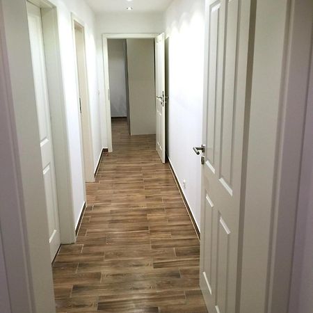 Ferienwohnungen Arp "2D" Mit Terrasse Und Parkplatz Itzehoe Exteriér fotografie